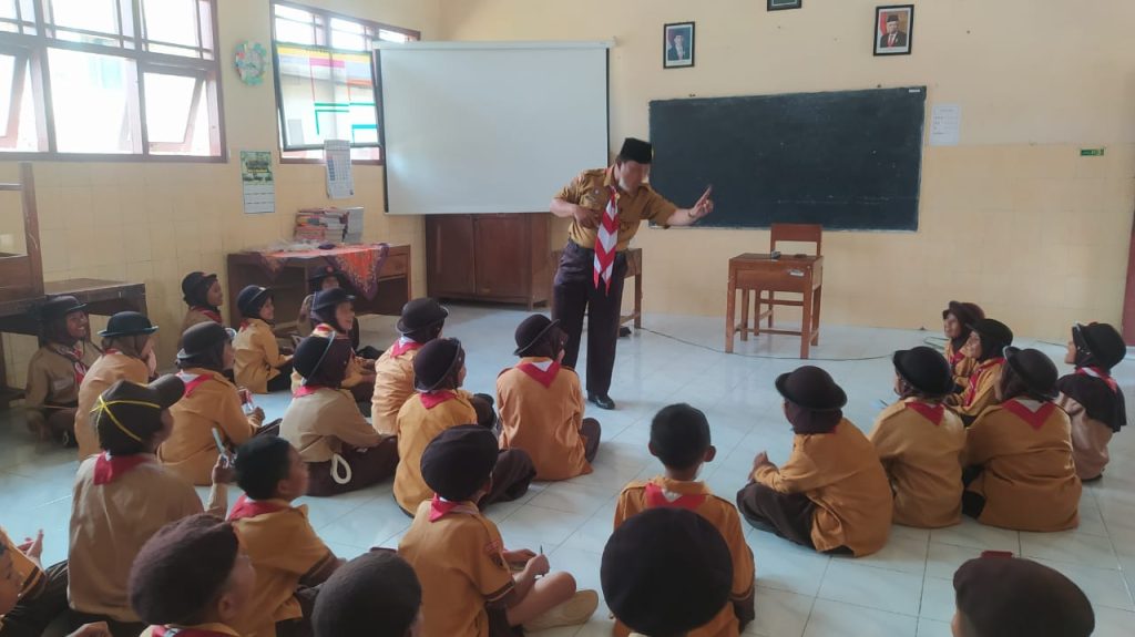 Trik ini Ampuh Menjinakkan Siswa di Kelas